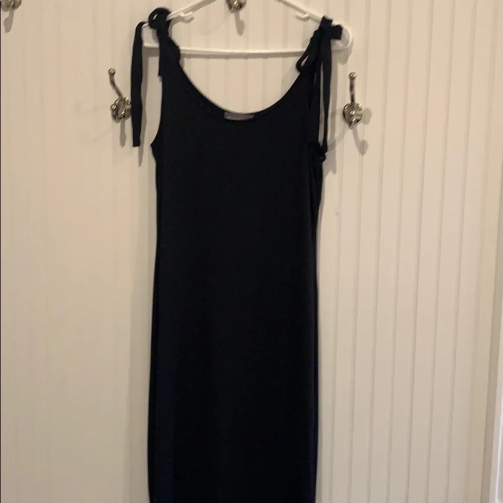 NWOT MICHAEL STARS‎ BLACK MIDI DRESS!